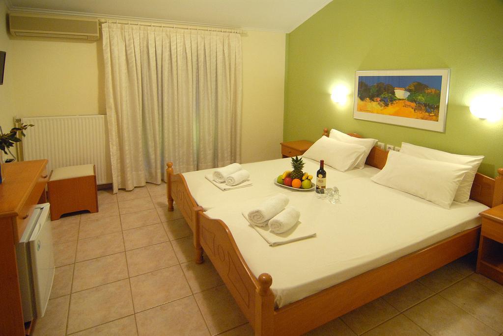 Apollon Hotel ปาราเลียกาเตอรีนิส ห้อง รูปภาพ